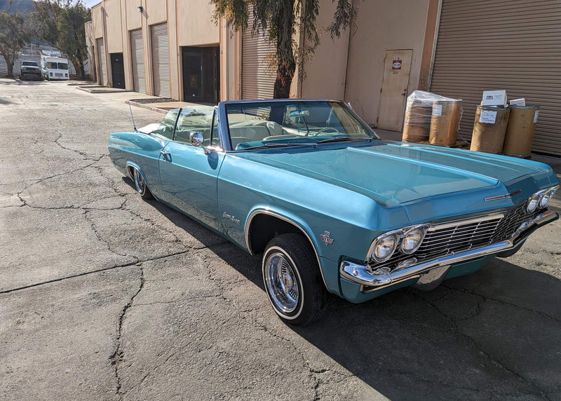 Tamco Paint Stellar Blue in 1960s Chevrolet Impala