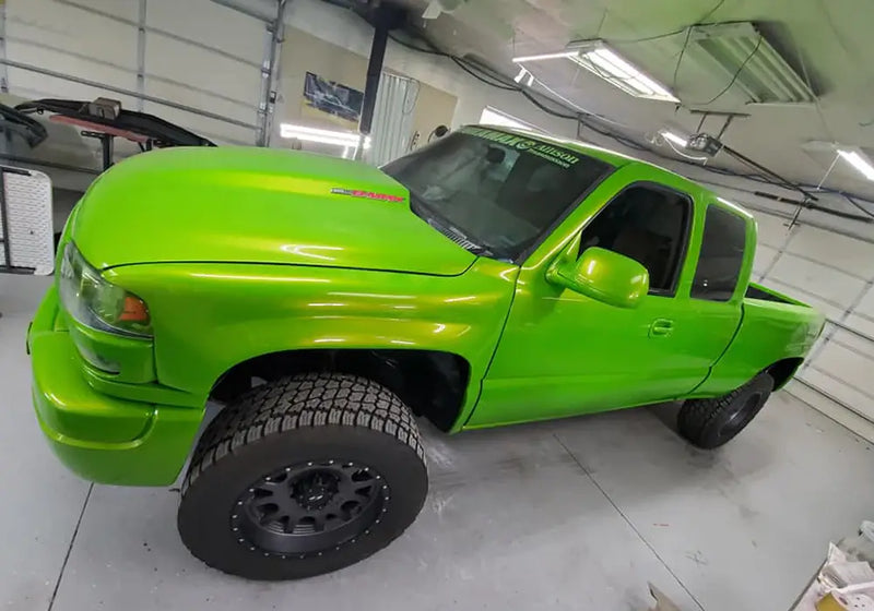 Sublime Green 2002 Chevrolet Silverado 