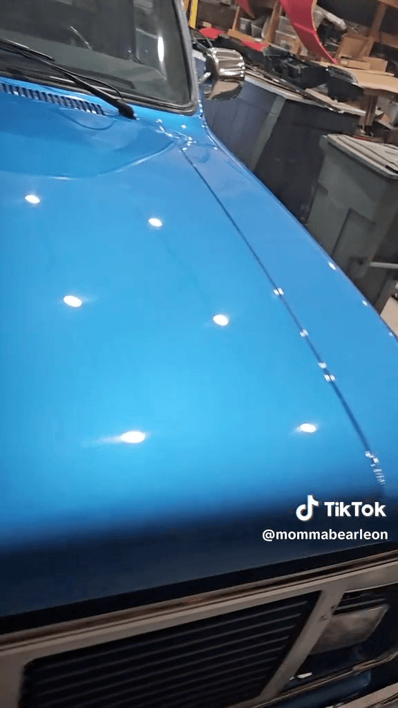 Tamco Paint Tamco Throwback Lemans Blue in 1985 GMC C10