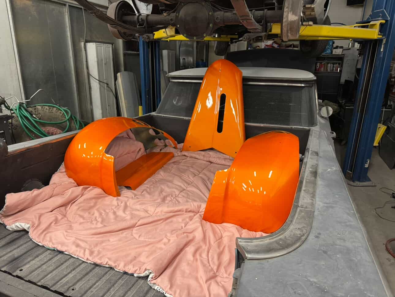Tamco Paint Tamgerine Pearl in Dirt Race Car