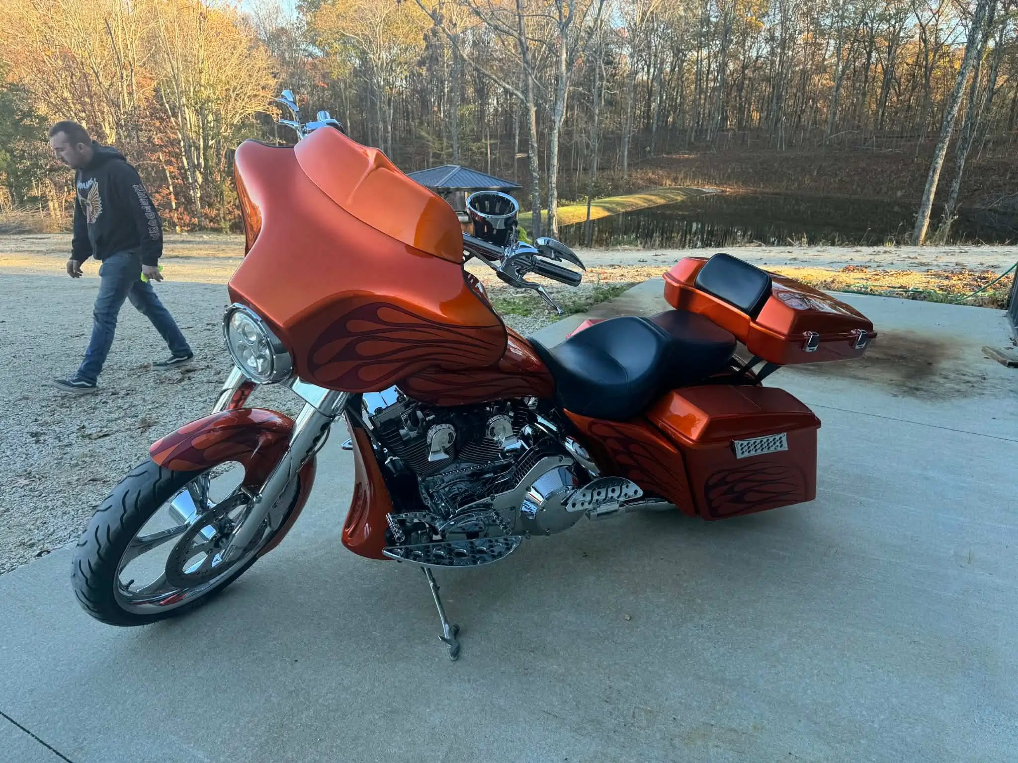 Tamco Paint Tamgerine - Candy Concentrate on Harley-Davison Glide