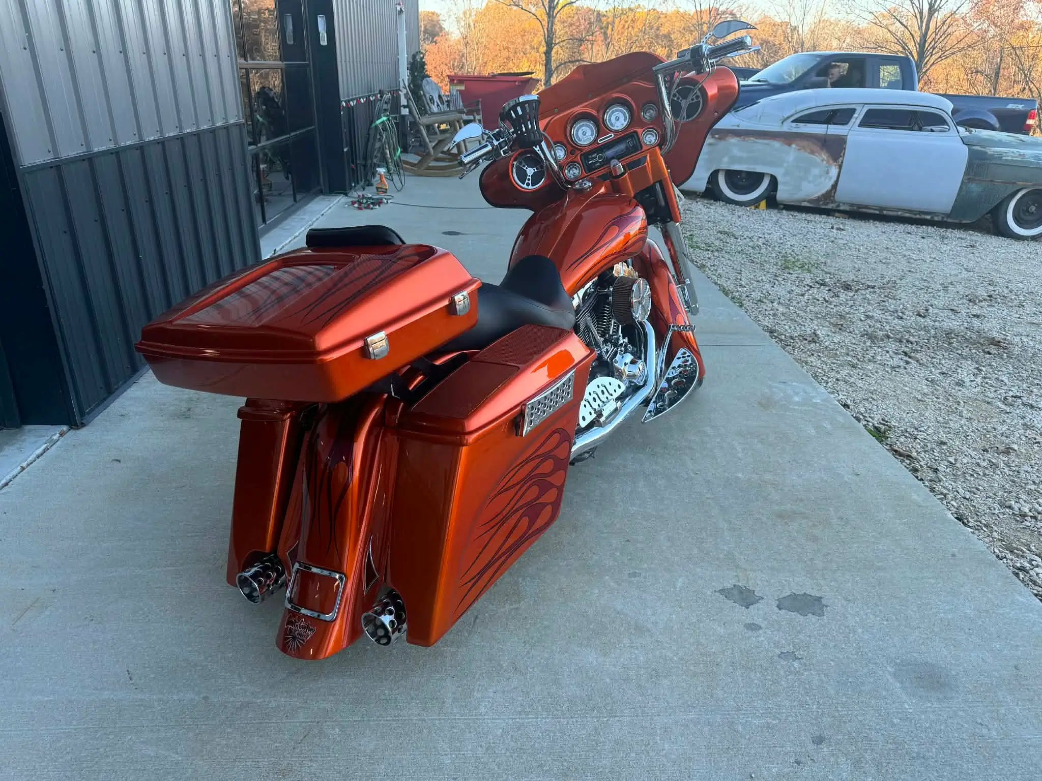 Tamco Paint Tamgerine - Candy Concentrate on Harley-Davison Glide