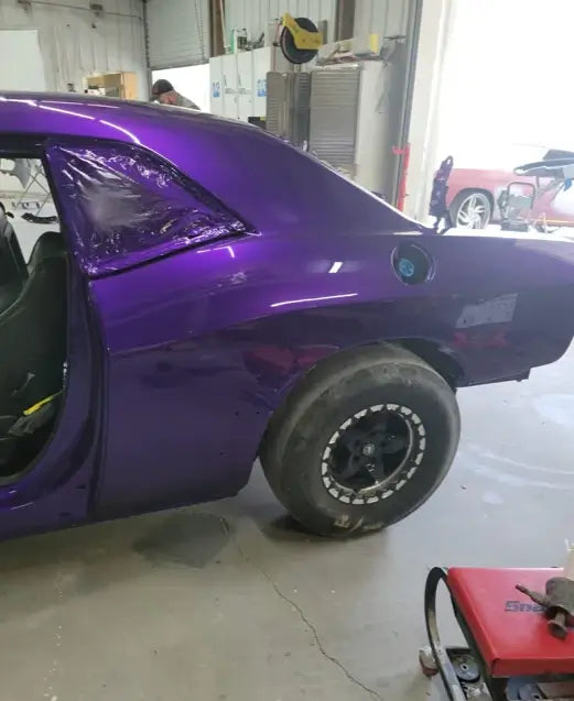 Violent Violette Dodge Challenger