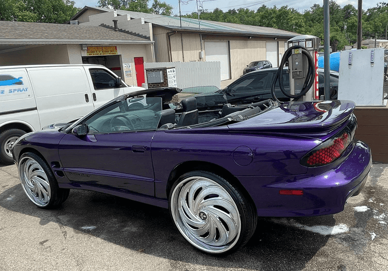 Violent Violette 1998 Pontiac Firebird 