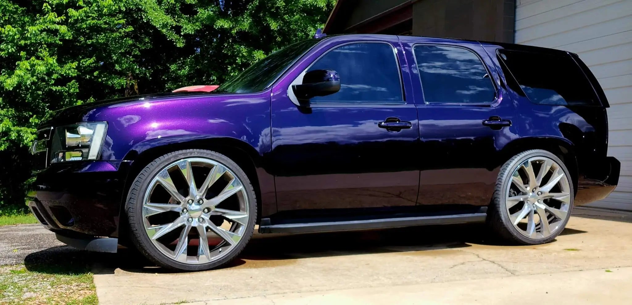 Tamco Paint Violette Candy Pearl Basecoat on Chevrolet Tahoe