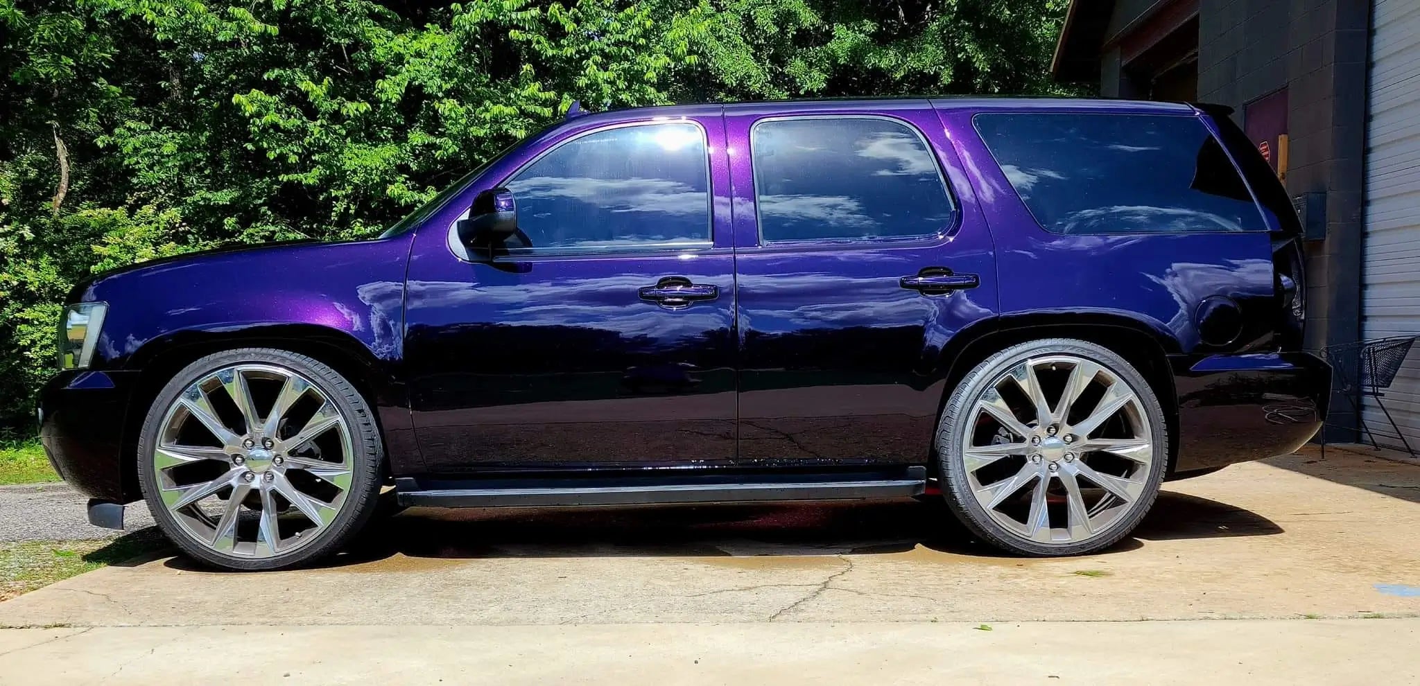 Tamco Paint Violette Candy Pearl Basecoat on Chevrolet Tahoe