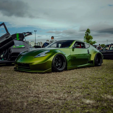 Tamco Paint Yuengling Green in Nissan 370Z