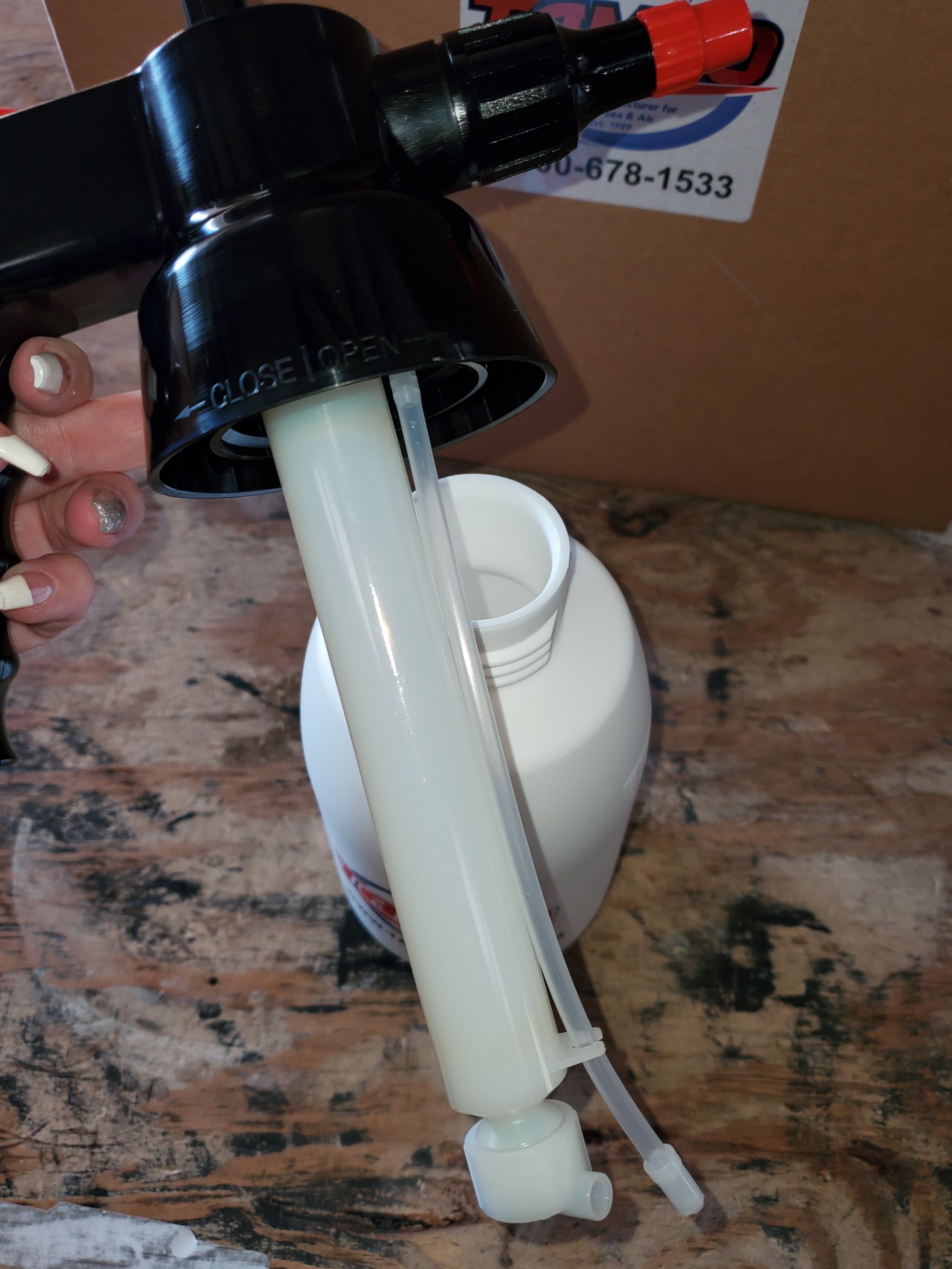 Hand Pump Sprayer